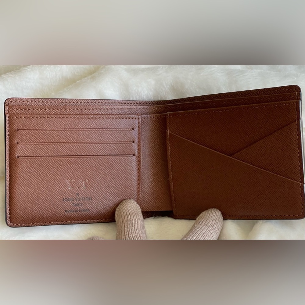 Louis Vuitton compact wallet Monogram for mens - Picture 16 of 16